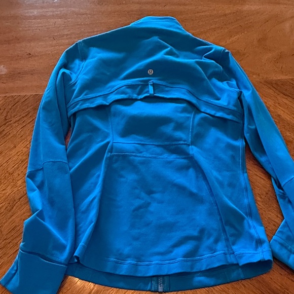 Lululemon Define Jacket - Picture 5 of 8